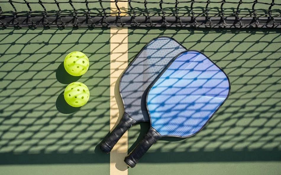 Graphite Pickleball Paddles