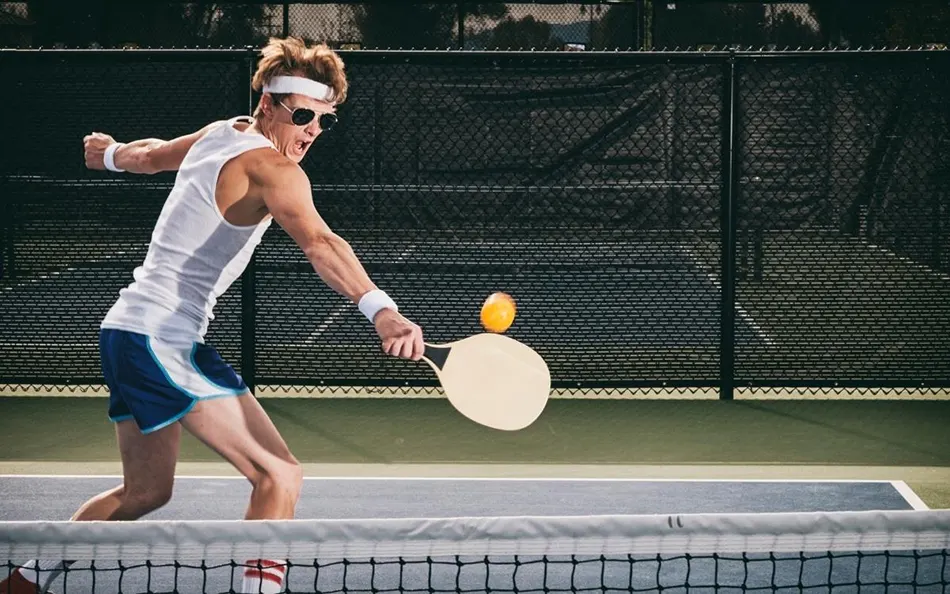 How To Hold A Pickleball Paddle