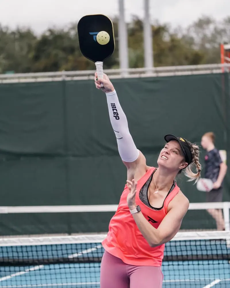 When to Use a Continental Pickleball Grip