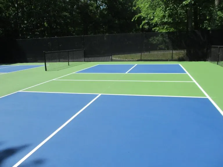 custom pickleball court made by DeShayes Dream Courts