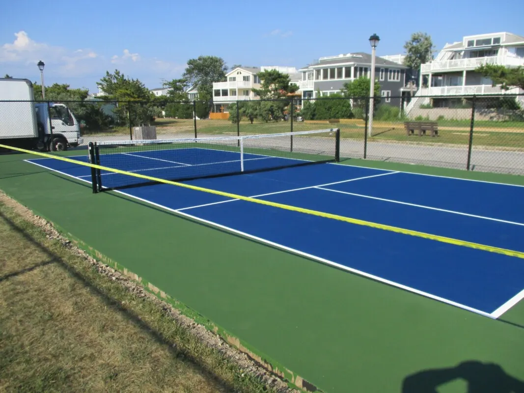 pickleball court made by DeShayes Dream Courts